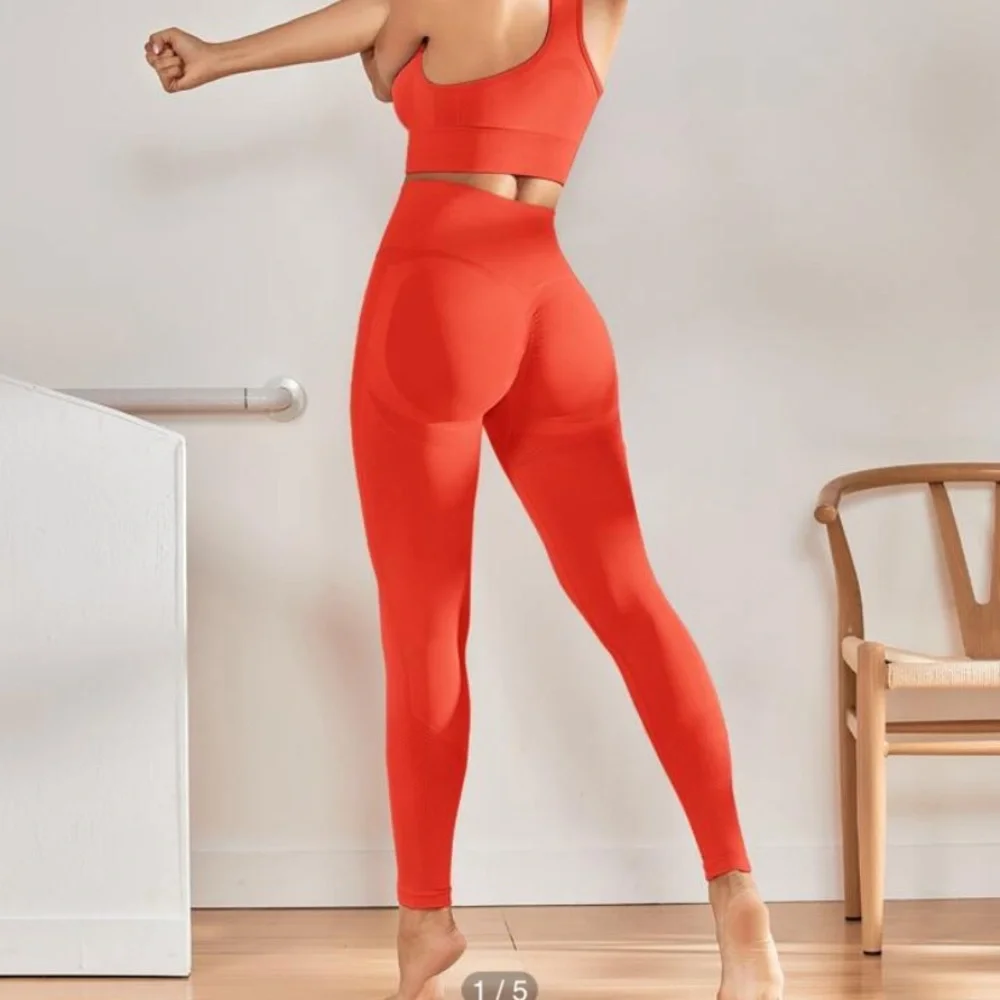 Workout Set - Picture 2 of 4